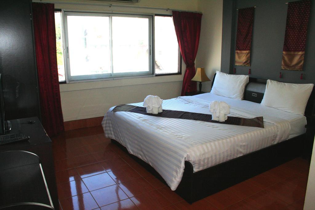 2Gether Guesthouse Karon Pokoj fotografie