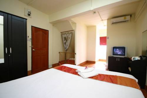 2Gether Guesthouse Karon Pokoj fotografie